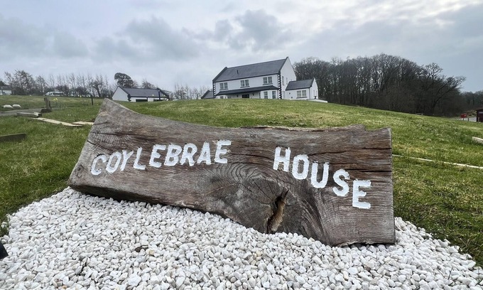Ayr Otro | Coylebrae house, Entire peaceful home in Ayrshire, Scotland, United kingdom