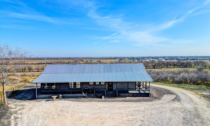 Martindale Casa | Right Turn Ranch I Familes, stargazing, Martindale