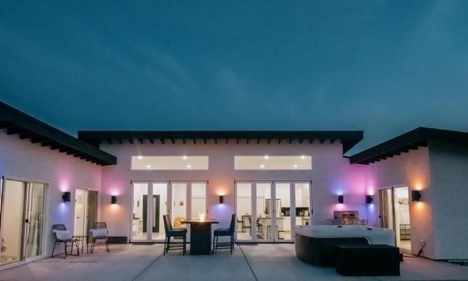 Joshua Tree Casa | Coyote Tracks - A Modern Desert Experience