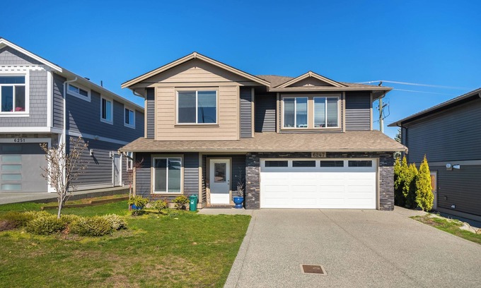 North Cowichan Casa | Cozy Two Bedroom, centrally located