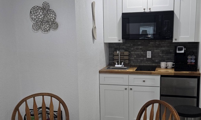Altamonte Springs Apartamento | Cozy 1-bedroom apartment with WiFi, and amenities in charming Altamonte Springs