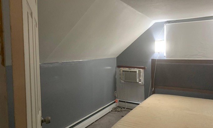North Babylon Apartamento | Cozy 1-bedroom apartment with WiFi, AC in peaceful North Babylon