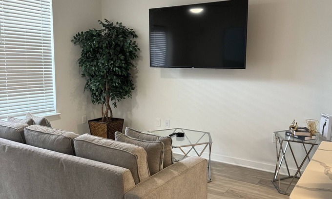 Alpharetta Apartamento | Cozy 1-bedroom apartment in enjoyable Alpharetta with AC, fitness room, WiFi