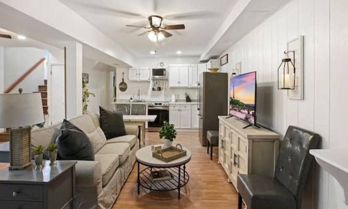 Manassas Casa | Cozy 1 bedroom apartment