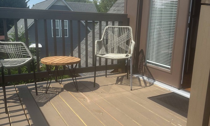 Hickory Apartamento | Cozy 1-bedroom apartment with AC and WiFi in charming Hickory