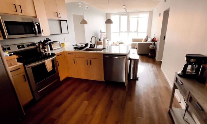 Madison Apartamento | Cozy 1-bedroom apartment for yourselfin the middle of downtown with gym, pool