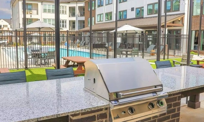 Sherman Apartamento | Cozy 1-bedroom apartment in fabulous Sherman with AC, WiFi, fitness room