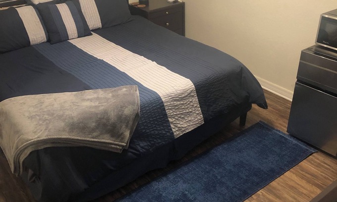Oak Ridge Condominio | Cozy 1-bedroom condo in charming Orlando with AC, fitness room, WiFi