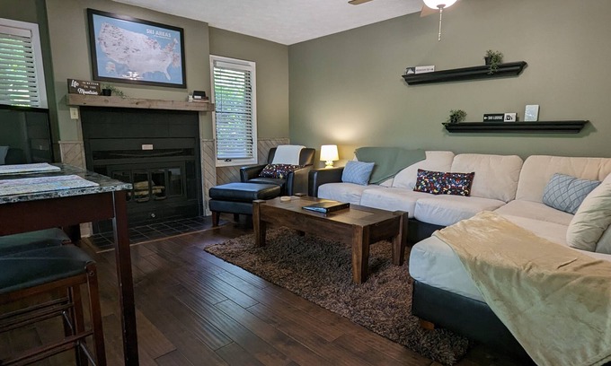 Nellysford Condominio | Cozy 1 Bedroom Condo Off 12th Hole at Devil's Knob Golf Course