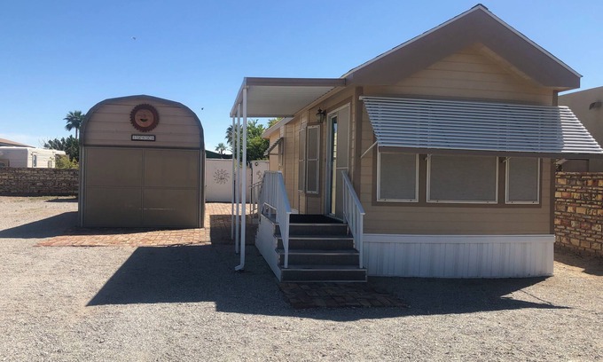 Foothills Casa | Cozy 1-bedroom mobile home in Yuma Foothills. Additional screened Arizona Room