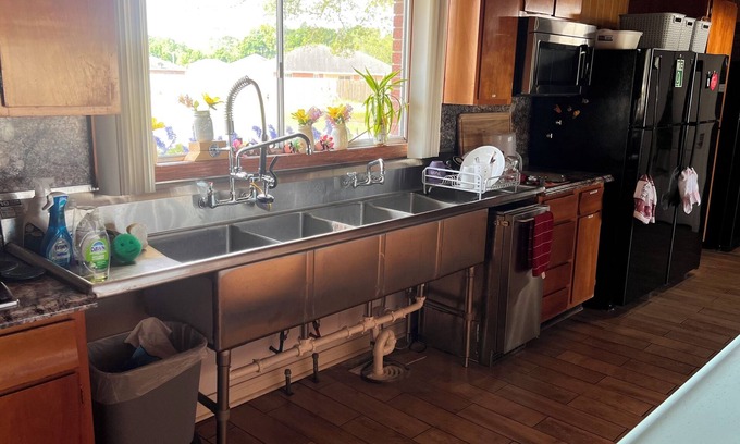 Milligan Casa | Cozy 1-bedroom, private bathroom suite in delightful Crestview.