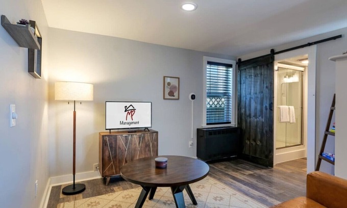 Bar Harbor Apartamento | Cozy 1 BR + 4min Walk to Downtown [Blueberry Hill]