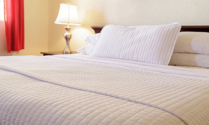 Ensenada Condominio | Cozy 1 king bed apartment in enjoyable Ensenada with pool, fitness room.