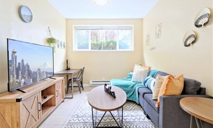 Highline Apartamento | Cozy 1b1b APT#5 BD37 @S Seattle | Close to Airport