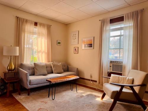 Shelburne Apartamento | Cozy 1BD in Historic Shelburne
