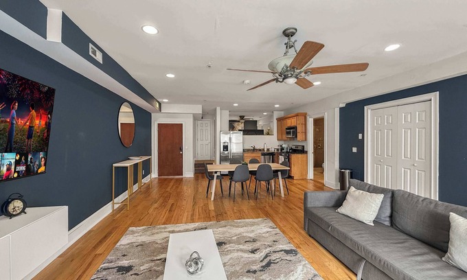 Old City Apartamento | Cozy 1BD | Old City | 2Beds | Independence Hall