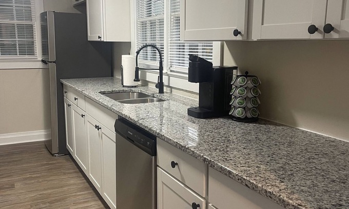 Stokes Casa | Cozy 1bed/1bath/full kitchen in foothills of NC