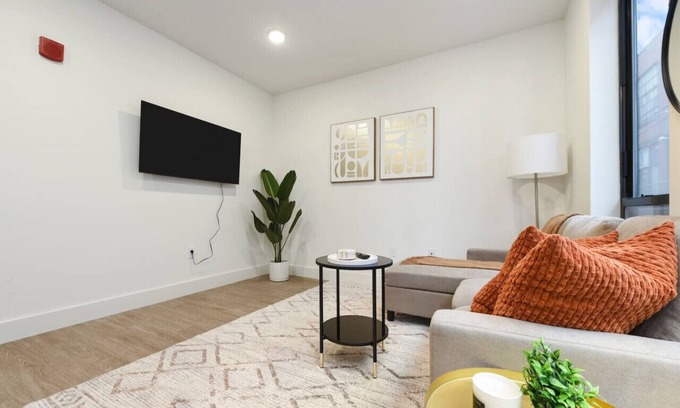 Shadyside Apartamento | Cozy 1BR/1BA + Gym Near UPMC & Carnegie Mellon