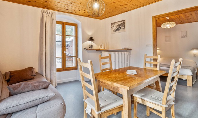 Saint-Chaffrey Apartamento | Acogedor apartamento 2 piezas con balcón, jardín y piscina, cerca de las pistas en Serre Chevalier