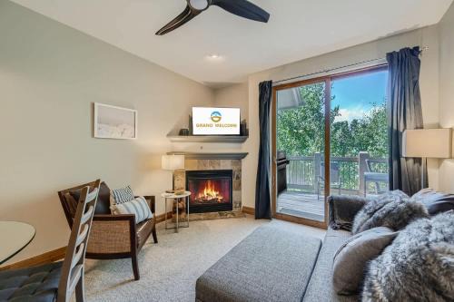 The Highlands Casa | Cozy 1BR Near Trails with Shuttle to Slopes and Town