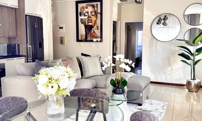 Greater Johannesburg Metropolitan Area Apartamento | Cozy 2 Bed in Stunning Golf Estate
