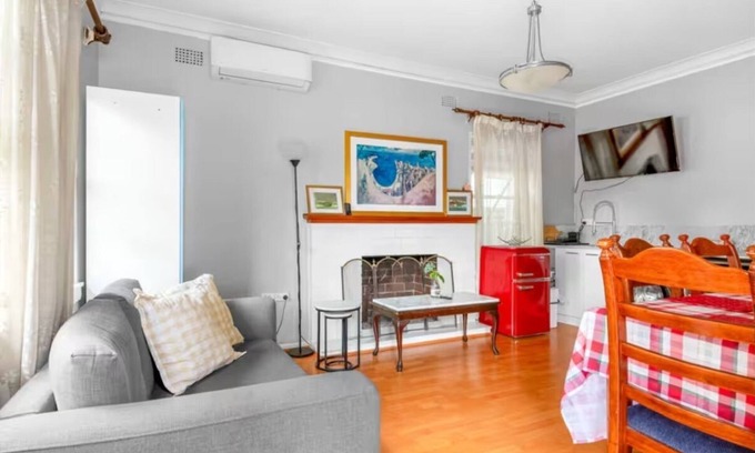 Riverwood Casa | Cozy 2 bed villa in Narwee