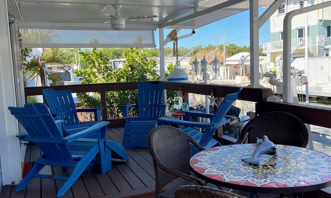 Key Largo Village Casa | Cozy 2 Bedroom 2 Bath Canal Front Home Key Largo