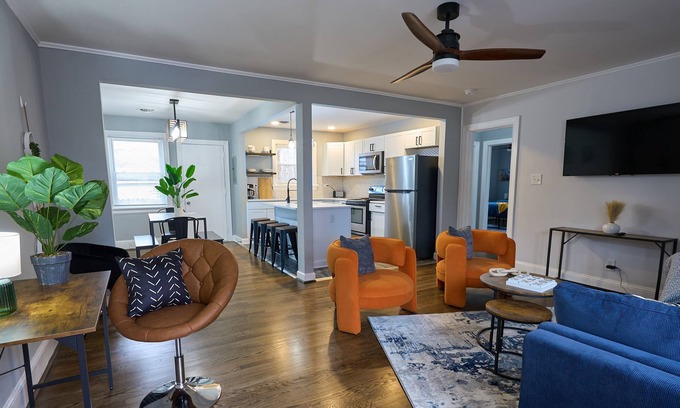 Rocky Mount Apartamento | Cozy 2-bedroom apartment in charming Rocky Mount with WiFi, AC