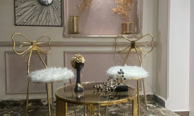 Zamalek Apartamento | Cozy 2-bedroom apartment in brilliant Zamalek with WiFi, AC