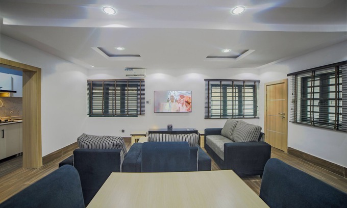 Ikeja Apartamento | Cozy 2-bedroom apartment in Ikeja with AC, WiFi