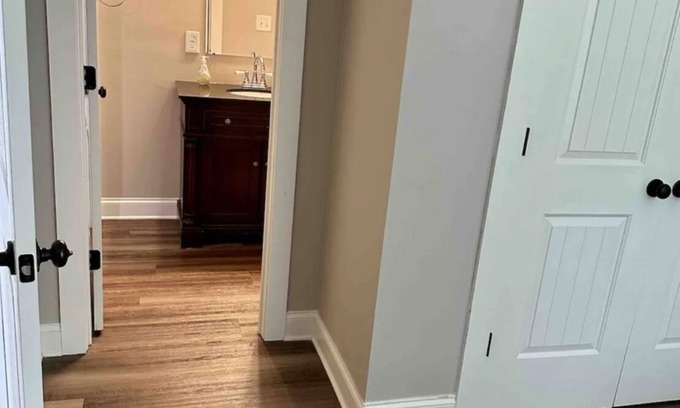 Newnan Apartamento | Cozy 2 bedroom apartment conveniently located in Newnan