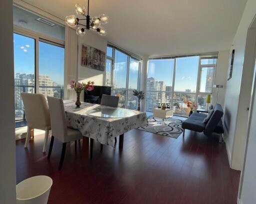 Richmond City Centre Apartamento | Cozy 2-bedroom Apt in Richmond