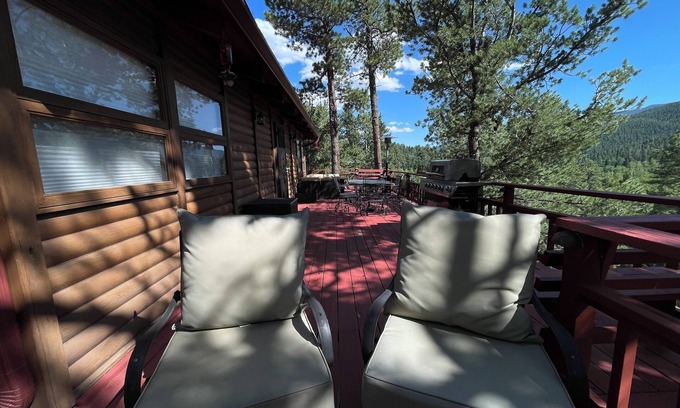 Rye Cabina | Cozy 2-bedroom cabin in tranquil Rye with WiFi