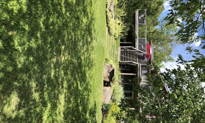 Unorganized Centre Parry Sound Cabaña | Acogedora casa de campo de 2 dormitorios en el lago de Jack en Golden Valley, En