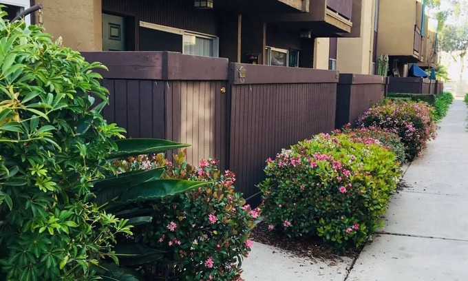 Serra Mesa Condominio | Cozy 2-bedroom condo in beautiful San Diego with fitness room, WiFi