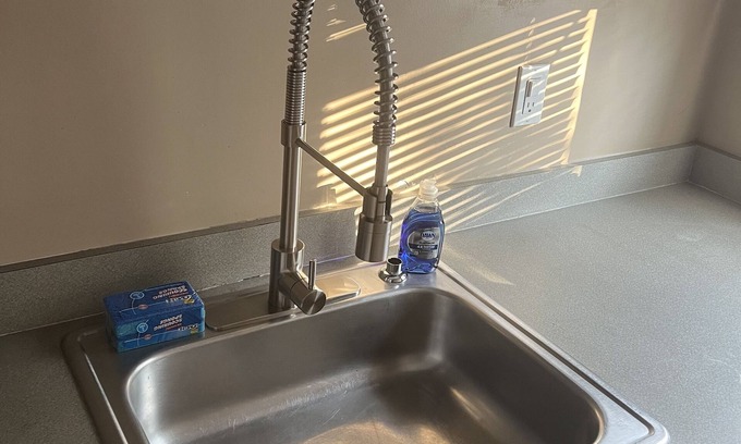 Brockton Apartamento | Cozy 2 bedroom conveniently located to all you need