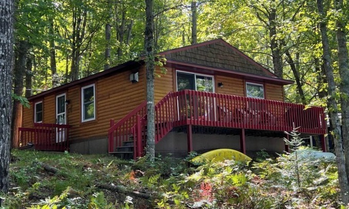 Iron River Cabaña | Cozy 2-bedroom cottage on Stanley Lake near Ottawa National Forest.