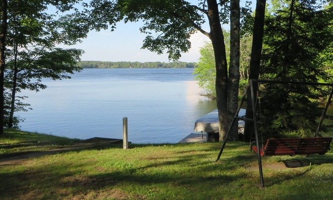 Townsend Cabaña | Cozy 2 bedroom Cottage on beautiful Townsend Flowage. Large boat dock/ATV Trails