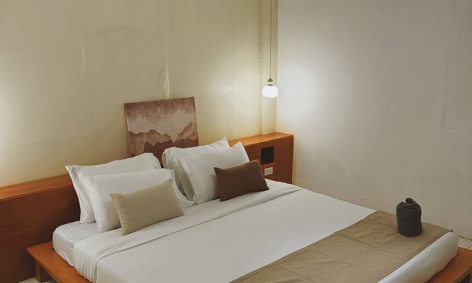 General Luna Casa | Cozy 2-bedroom home NEAR GL BEACH / MARKET.