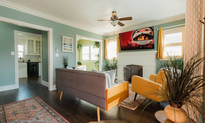 Southeastern Sacramento Casa | Cozy 2 bedroom house in South Sacramento