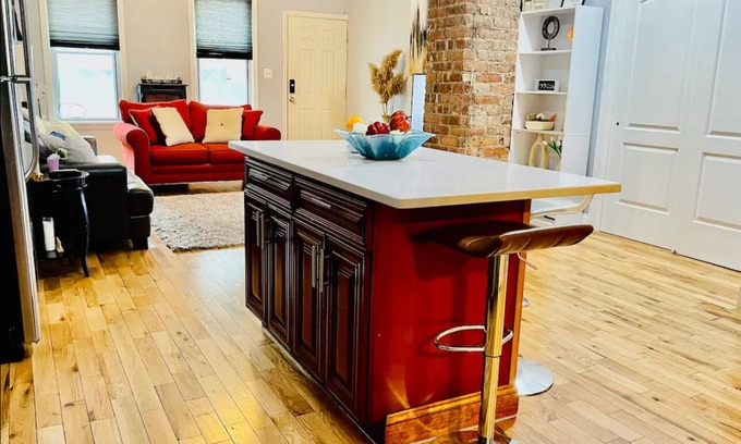 Williamsbridge Casa | Cozy 2-bedroom house in welcoming The Bronx with AC, WiFi