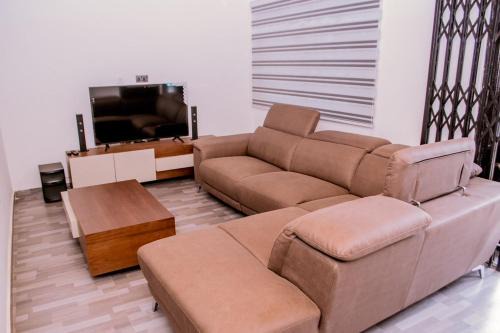 Bortianor Apartamento | Cozy 2-Bedroom Luxury Aprtment No1