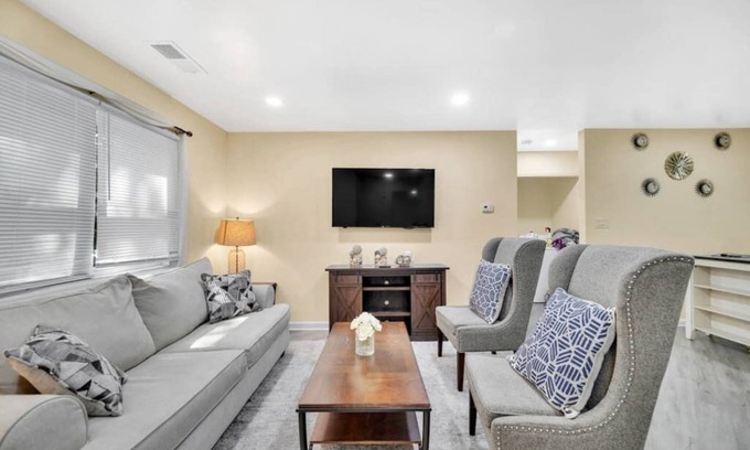 Charlotte Casa | Cozy 2 Bedroom Pineville-Matthews Duplex w/Hot Tub