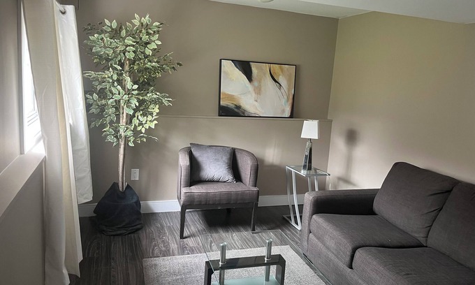 Bedford Casa | Cozy 2-bedroom retreat – comfort, style, and relaxation await you
