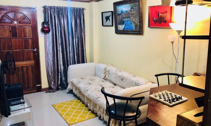Baguio Apartamento | Cozy 2-Bedroom Retreat Near Burnham & Attractions with Scenic Views
