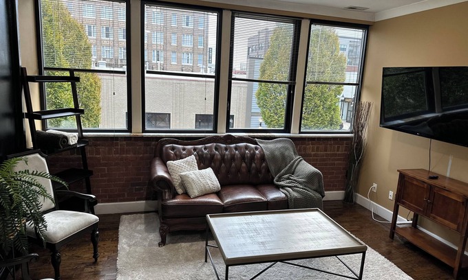 Gastonia Apartamento | Cozy 2-Bedroom Suite w/ King Bed