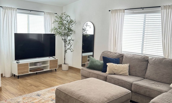 Lake Havasu City Casa | Cozy 2-bedroom townhome with AC, WiFi in delightful Lake Havasu City