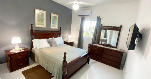 Residencial El Doral Apartamento | Cozy 2BR Near Playa Dorada, 3 Min In Car