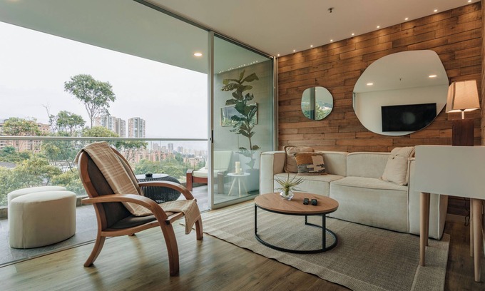 El Tesoro Apartamento | - ¡ Cozy 2BDR Apartment with Panoramic View of El Poblado ! -