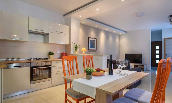 Valdebek Apartamento | Eva apartamento Casa